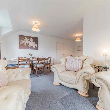 Pass The Keys Comfortable 3 Bed In Central Bowness With Parking Windermere Luaran gambar